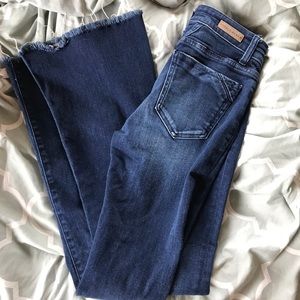 Buckle black flare jean